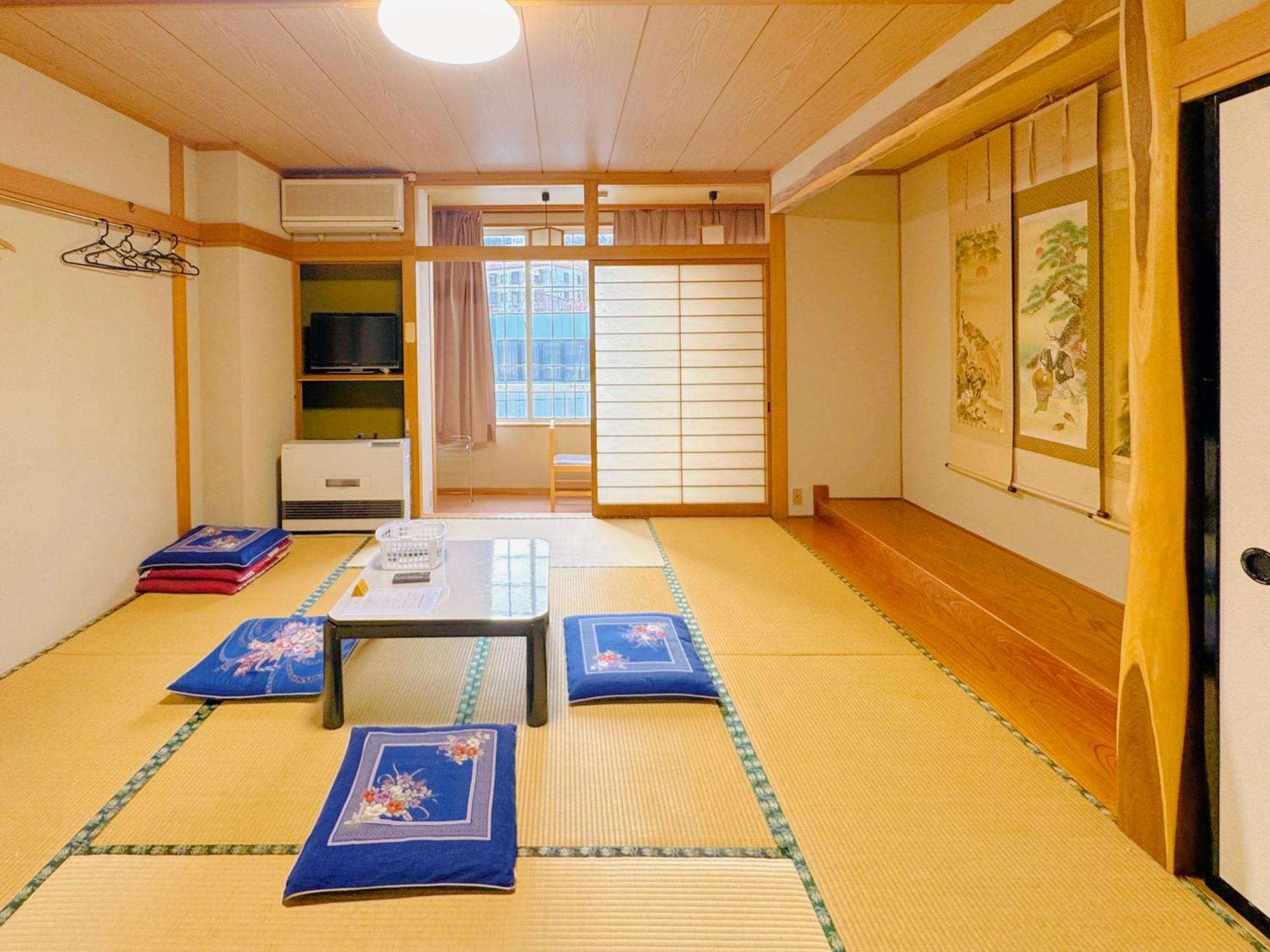 Snowhouse Memorie Hotel-石打丸山 Seki  Buitenkant foto