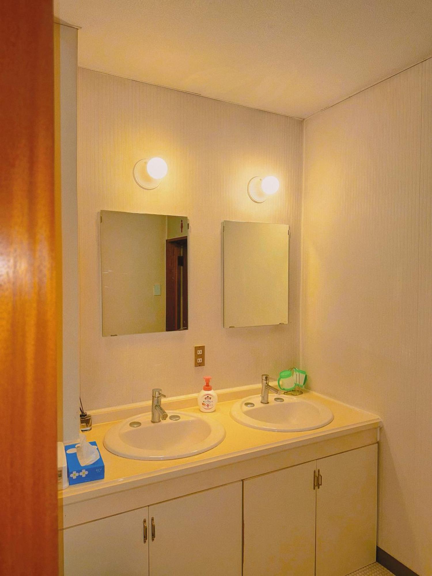 Snowhouse Memorie Hotel-石打丸山 Seki  Buitenkant foto