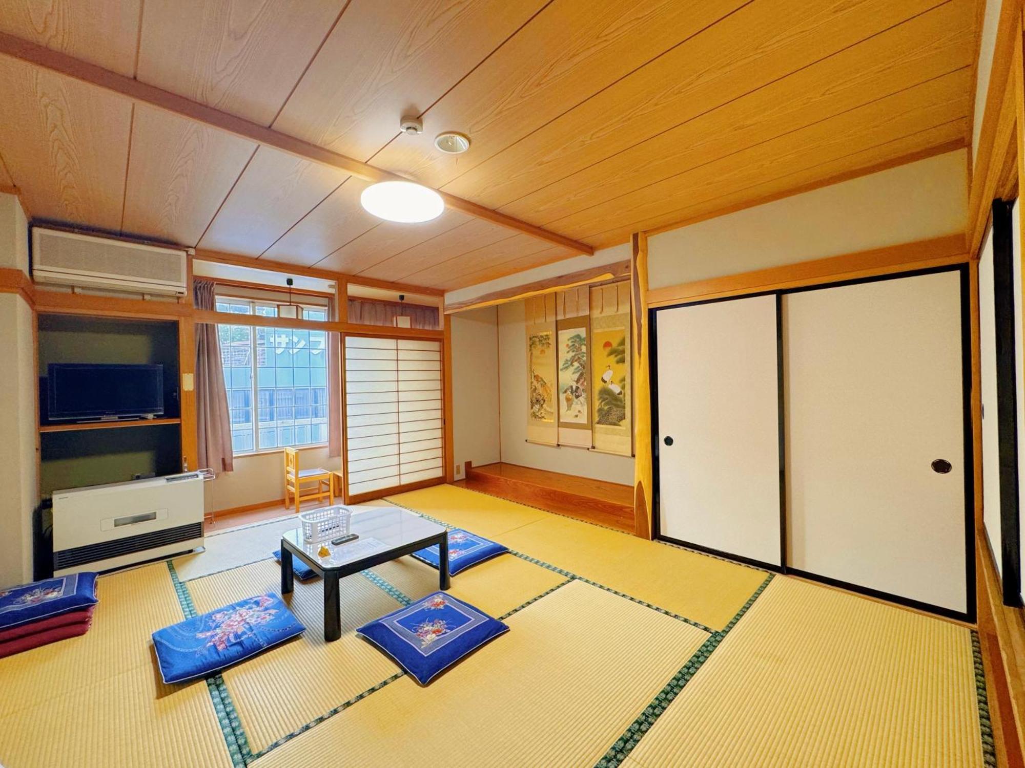 Snowhouse Memorie Hotel-石打丸山 Seki  Buitenkant foto