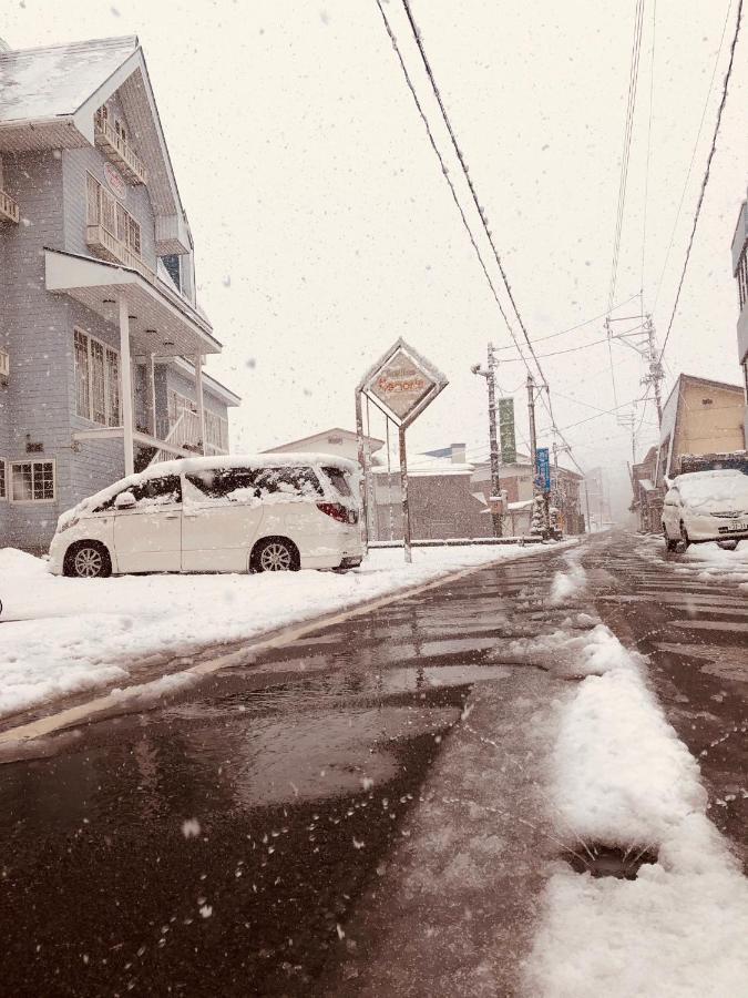 Snowhouse Memorie Hotel-石打丸山 Seki  Buitenkant foto