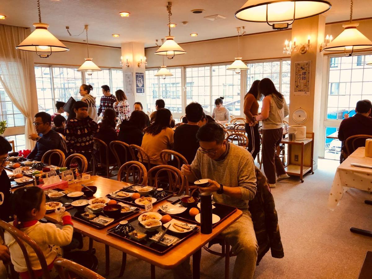 Snowhouse Memorie Hotel-石打丸山 Seki  Buitenkant foto